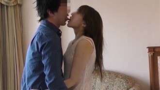 FC2-PPV-4660017 [5日間限定販売、薄顔モザイク] 彼女が経営している店のために...見知らぬ人のチンポを受け入れることを条件にローンを組まれた熟年人妻。再編集版