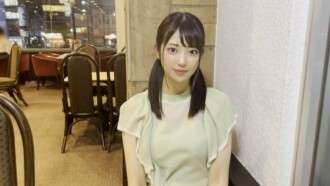 FC2-PPV-4674180 [Masterpiece] La mannequin super pure qui était en charge de la première couverture et de l'héliogravure d'ouverture d'un magazine jeunesse populaire apparaît avec son vrai visage. La vidéo choquante de sexe amateur, y compris le deuxième round et un creampie cru, est sortie