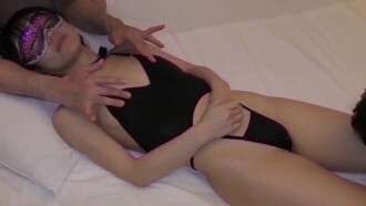 FC2-PPV-4678427 [限时50％折扣，3P，连续中出] 一个32岁的已婚女人，她已经完全开花了，想要两个玩具。玩两种玩具的游戏变成了乐趣...