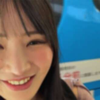 FC2-PPV-4685095 [Chef-d'œuvre ! ] « Give me more ♡ Deep ♡ Deep ♡ » Une beauté super gourmande aux gros seins gonflables naturels qui gicle tellement que le lit en est trempé ! Trop érotique !