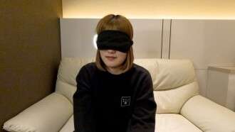 FC2-PPV-4687961 Nanami (18) La troisième fois, je l'ai photographiée dans la bouche, dans le vagin, puis de nouveau dans la bouche, j'ai pris des photos de son vagin avec un spéculum et un endoscope, et je l'ai fait sucer debout.