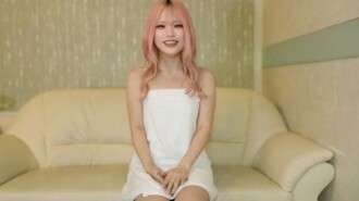 FC2-PPV-4689842 [無修正] 超かわいい！派手な髪の女性はセクシー...？「エッチなこと大好き ⤴」と彼女は言う！しかも初顔射と初中出しまで収録！*ボーナスHD