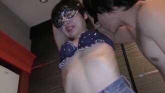 FC2-PPV-4690305 [60 % de réduction sur l'offre à durée limitée jusqu'au week-end] Une femme élancée devient folle d'envie de queue, édition complète