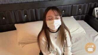 FC2-PPV-4693928 Une petite dame de bureau nouvellement diplômée est filmée sous forme d'image (vidéo) IMEDAMAFC2