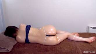 FC2-PPV-4721615 When I saw her, I realized that she was cute, and I saw her as a lady in an official's office, and then she came to my shop. The buttocks have a certain suction power, and this is why they put so much effort into it.