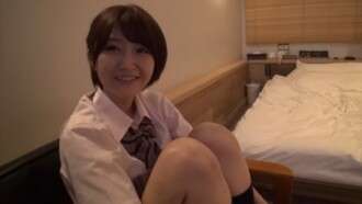 FC2-PPV-4735867 [个人射击、素人、制服、中出] 无法抗拒男友的早泄，天使般的小恶魔用振动棒呻吟 ♡