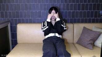 FC2-PPV-4777960 [First amateur shoot] Sakura (18) A cute amateur who has never even had a blowjob. She opens her mouth and drinks the saliva of a middle-aged man. Her vagina is filmed and she gets her first creampie. Her anus is also cute, so I penetrated