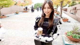 SIRO-5471 “Orang-orang yang menyukai kehidupan malam, berkumpul di sini! Seorang gadis cantik yang terlihat seperti Ira-chan melamar karena dia tidak bisa mengendalikan hasrat seksualnya! Dia memiliki sosok yang hebat dan sangat imut sehingga Anda ingin memeluknya. Ketika datang ke seks, dia &