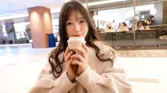 SIRO-5486 “Seorang gadis gagah yang bekerja di toko suvenir di Asakusa telah melamar! Dia berbicara dengan jelas dan tampak serius, tetapi dia memiliki tubuh yang sangat sensitif dan begitu terangsang hanya oleh putingnya sehingga dia menyemprotkan seperti banjir! Dia sangat bersemangat dia &