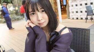 SIRO-5489 “【Apakah celah ini luar biasa?】 Seorang guru pembibitan yang tenang yang populer di kalangan orang tua frustrasi secara seksual. Dia memiliki wajah yang murni, tapi dia memakai pakaian dalam seperti ini sepanjang waktu... Pemandangan dia mengguncang pinggulnya sendiri terlalu erotis! [...] “